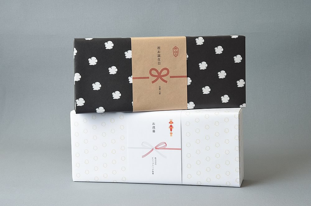 We have gift wrapping paper and Noshi.